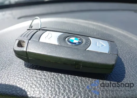 2008 BMW 328Xi z USA, uszkodzony, nr VIN WBAVC93508KZ73403